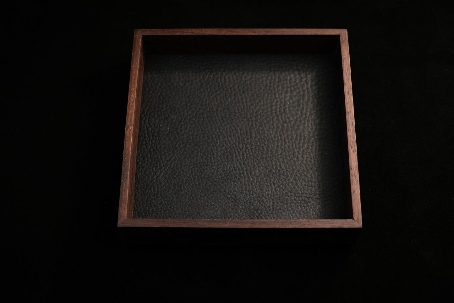 Peruvian Walnut Dice Tray (Mini) w/ Black Leather Liner