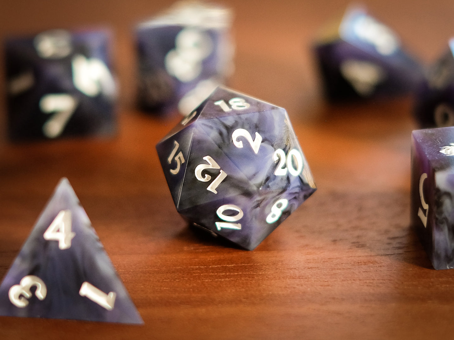 Umbral Veil Dice Set